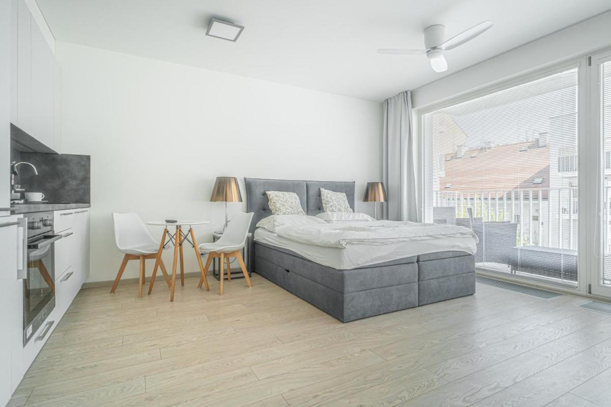 Apartment Karel With Garage Parking Praha Exteriér fotografie